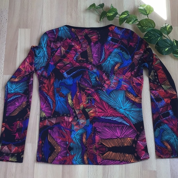 RARE Frida Kahlo Pixelated Long-sleeve Tee by Ay Güey! - Picture 14 of 16